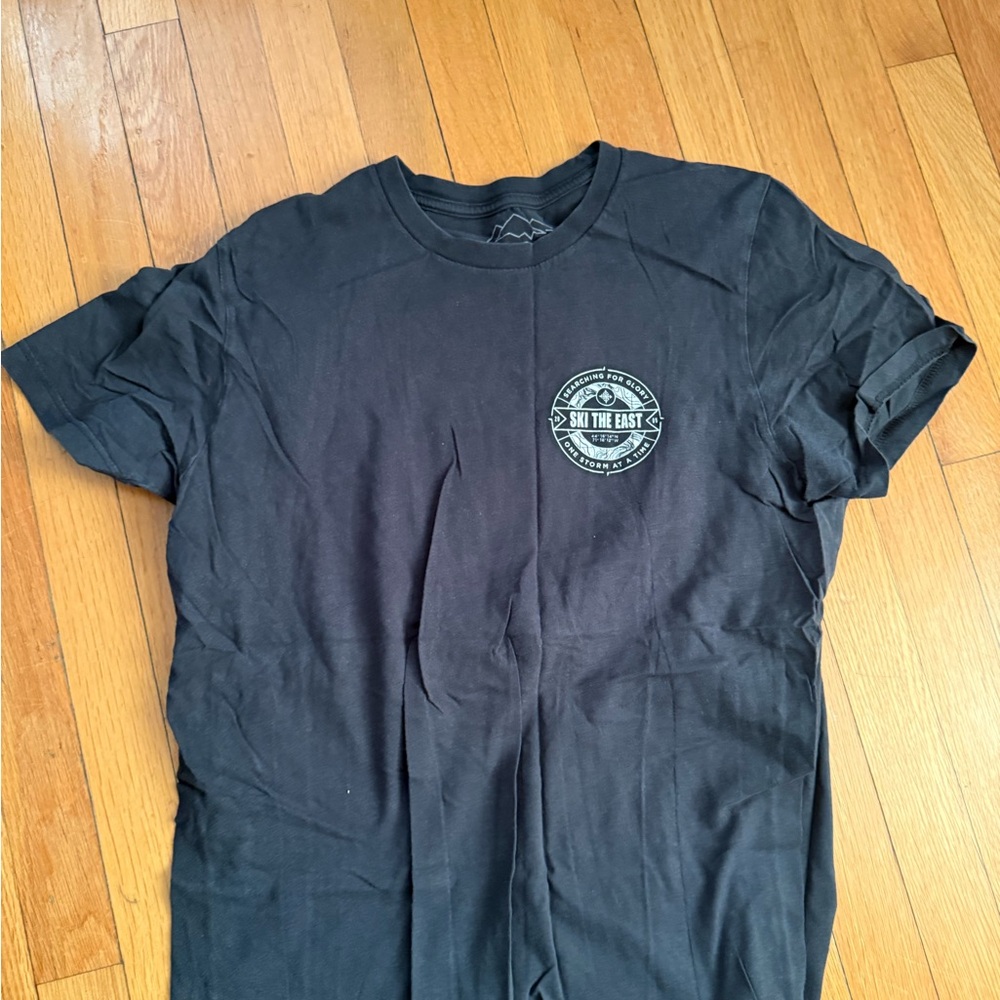 Ski The East Men’s Tee